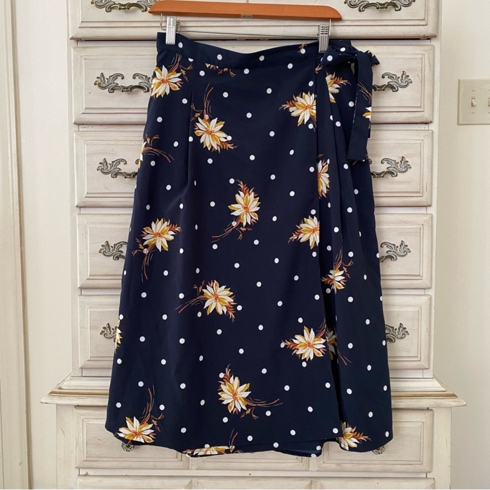 Banana Republic Navy Floral Polka Dot Midi Skirt - Picture 2 of 7